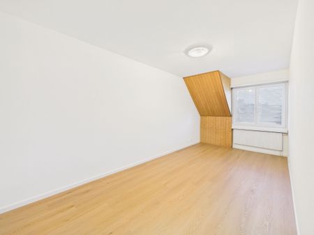 Cozy 5.5-room single-family house in Aesch, canton ZH - Foto 3