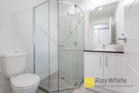 2/67 Miriam Street, Karalee QLD 4306 - House For Rent | Domain - Photo 3