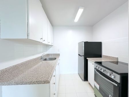 For Lease - 670 Parliament Street Unit# 1615, Toronto, Ontario - Photo 5