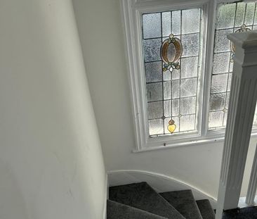 Bedsit, Hazelwood Lane, N13 - Photo 2