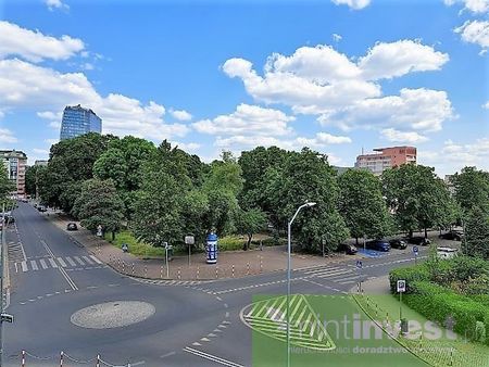 Jasne Błonia, 2 pokoje po generalnym remoncie - Photo 2