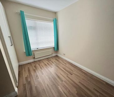 3 bedroom House To Let - Photo 4