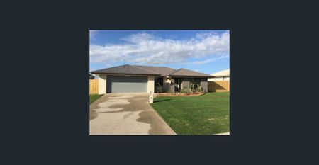 Charming lowset family home! - Photo 4