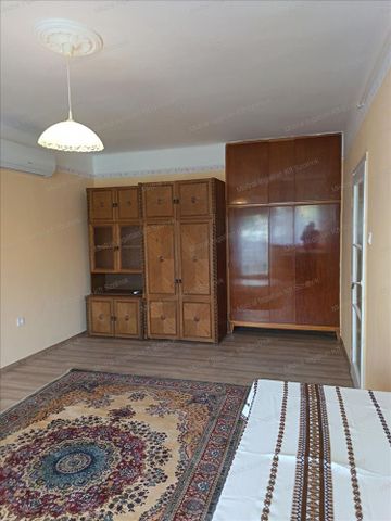 Kiadó felújított lakás - Szolnok - Fotó 4