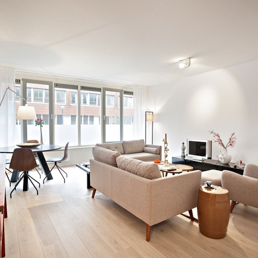Te huur: Artemisstraat 156 - Photo 1