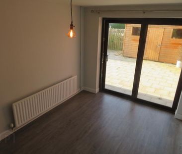 8 Harehill's Drive, Bangor, BT20 3NB - Photo 3