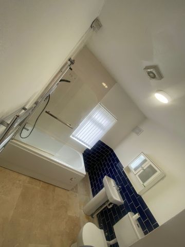 1 Bed Flat, Moscow Drive, L13 - Photo 5