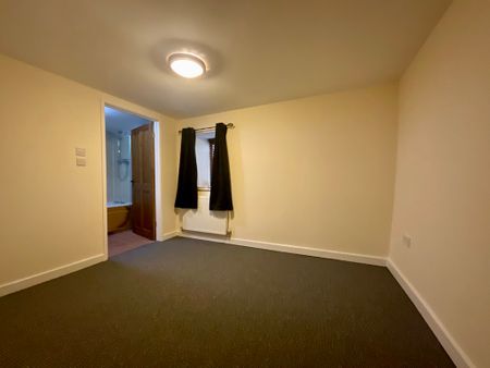 3 bedroom Barn Conversion to let - Photo 4