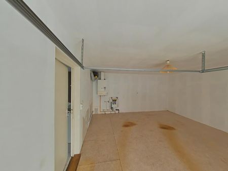 Location Appartement 2 pièces 54m² CHAUVIGNY 86300 - Photo 5