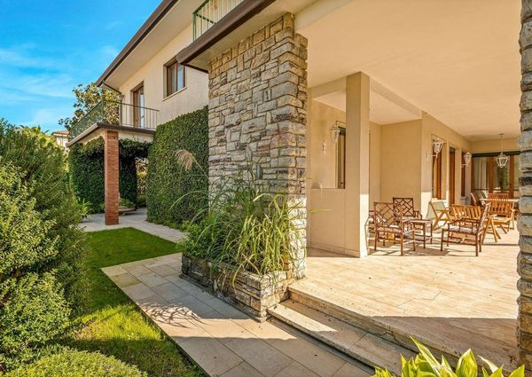 via solferino, 5, Forte dei Marmi, Tuscany 55042