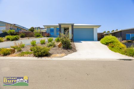 14 Tatiana Close, Devonport - Photo 5