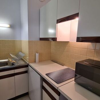 Appartement 1 pièces 31m2 REIMS 622 euros - Photo 1