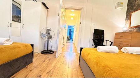 Room in a Shared Flat, Finchley Road, NW2 - Photo 5