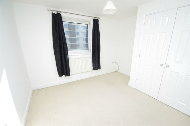 2 bedroom | Apartment - Photo 1