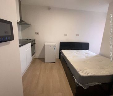 Studio Flat, Gillett Road, CR7 - Photo 3