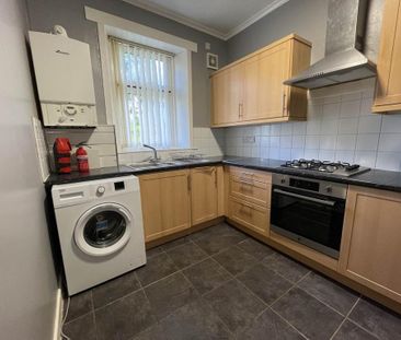 2 bedroom flat to rent - Photo 6