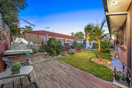 23 Freeman Drive, Pakenham VIC 3810 - House For Rent | Domain - Photo 3