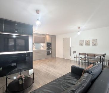 3 bedroom terraced house to rent - Photo 3