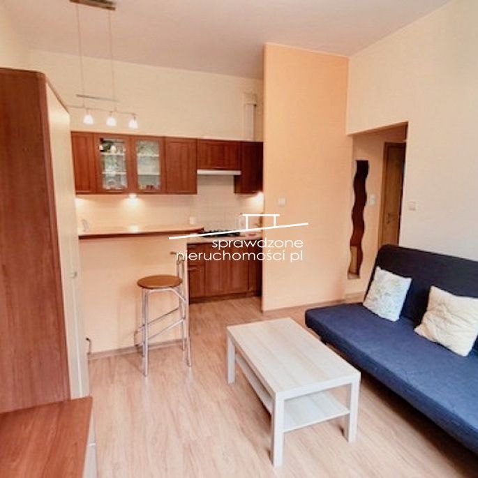 W Przedwojennej Kamienicy Na Starym Mokotowie - Photo 1