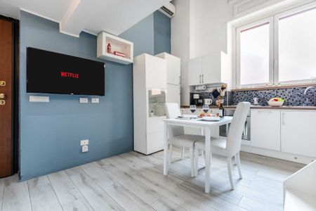 Viale Giovanni da Cermenate, Milan, Lombardy 20141 - Photo 3