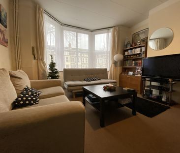 Llanbleddian Gardens GFF, Cathays - Photo 2