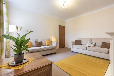 2 bed flat to rent in Danby Gardens, Heaton, NE6 - Photo 3