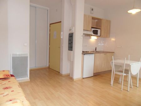 Location Appartement 1 pièce 18m² AIX LES BAINS 73100 - Photo 5