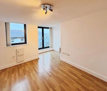 The Cube, CF11 - Photo 3