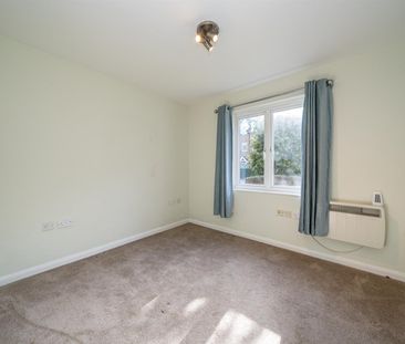 Fourdrinier Way, HP3 9RP, Hemel Hempstead - Photo 2