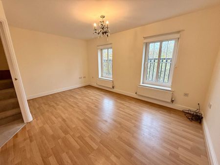 4 bedroom terraced house to rent - Photo 4