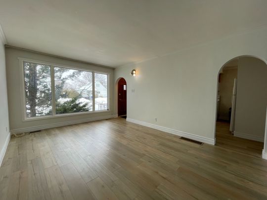 For Lease - 431 O'Connell Road Unit# UPPER, Peterborough, Ontario - Photo 1