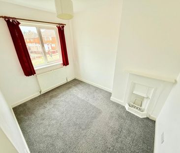3 bedroom House To Let - Photo 3