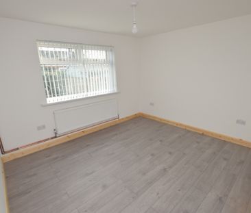 2 Bedroom Semi-Detached Bungalow - Photo 6