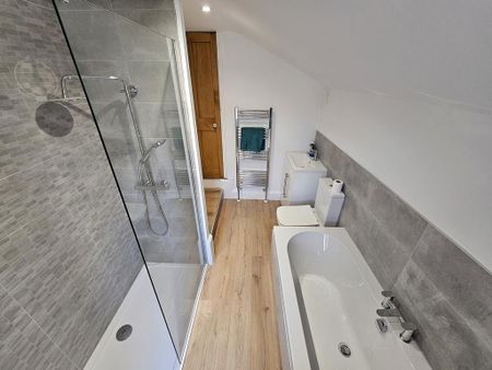 2 bedroom terraced house to rent - Photo 5