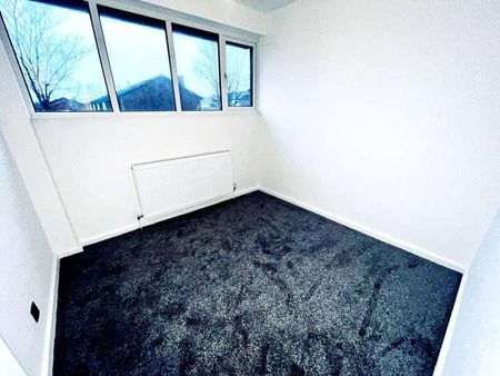 Hatfield Close, St. Helens, WA9 - Photo 3