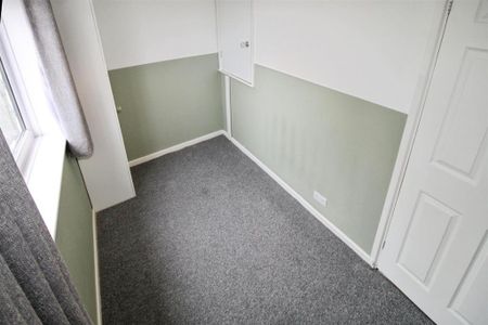 2 bedroom terraced house to rent - Photo 5