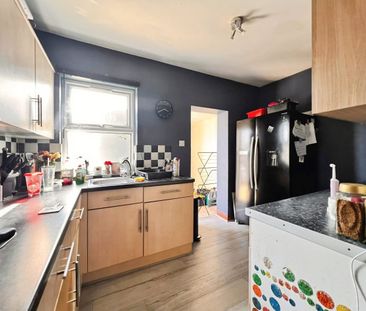 London Road, Grays, RM17 - Photo 3