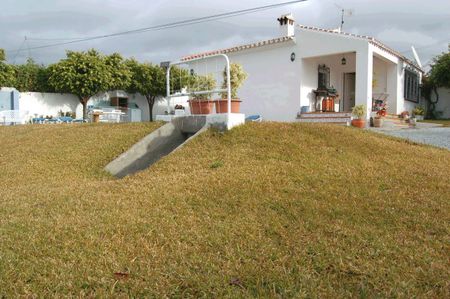 Two Bedrooms Cortijo For Long Term Rental In Frigiliana - Photo 4