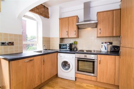 1 Bedroom Flat To Let - Photo 3