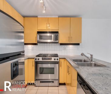 Condo in North Vancouver, BC - Photo 1