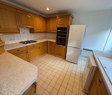 4 bedroom terraced house to rent - Photo 6
