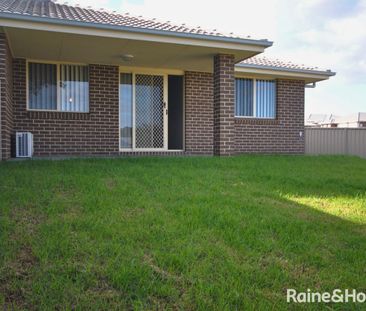 Modern Family Living in Popular Worrigee Location - Photo 6