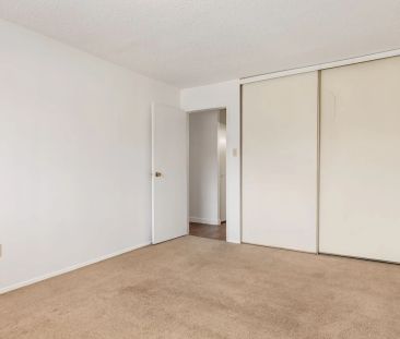 - 2 Bedroom at Applewood Village - Photo 6