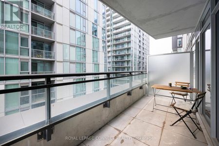 #501 - 45 Baseball Place – Toronto E01, Ontario - Photo 4