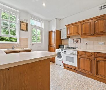 Room in a Shared Flat, Perryn House, W3 - Photo 3