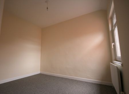 3 Empire Street, Belfast, BT12 6GJ - Photo 2