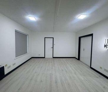 High Street, Harrold, MK43 - Photo 2