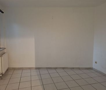 TE HUUR: appartement met 2 slaapkamers te Munsterbilzen! - Foto 2