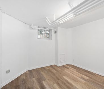 For Lease - 33 St John's Road Unit# Basement, Toronto, Ontario - Photo 5