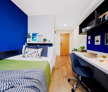 Silver En-Suite - Photo 2